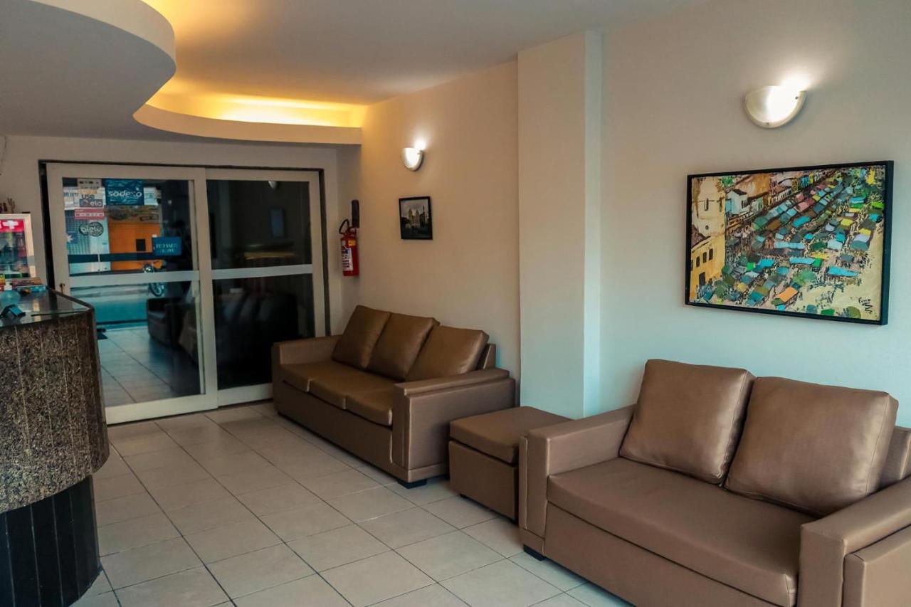 Center Plaza Hotel كاروارو المظهر الخارجي الصورة