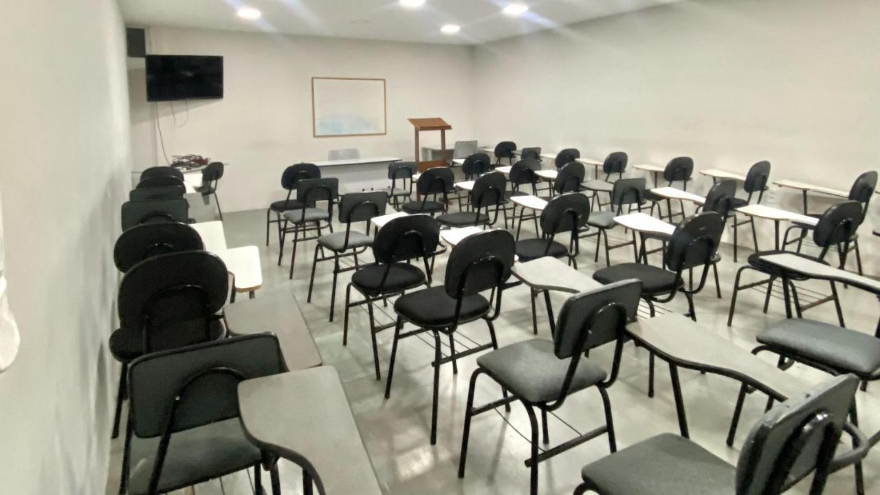 Center Plaza Hotel كاروارو المظهر الخارجي الصورة