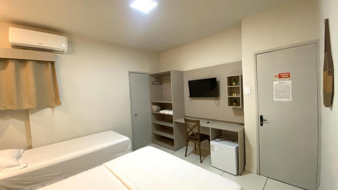 Center Plaza Hotel كاروارو المظهر الخارجي الصورة